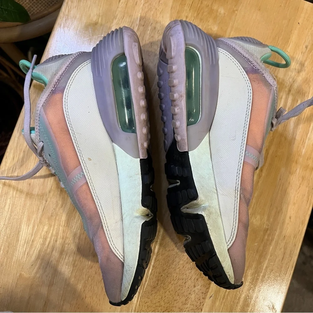 Nike Air Max 2090 Easter Womens Infinite purple Lilac green pastel size 10